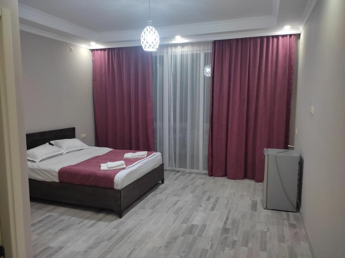 Geno Guest House Квариати Екстериор снимка
