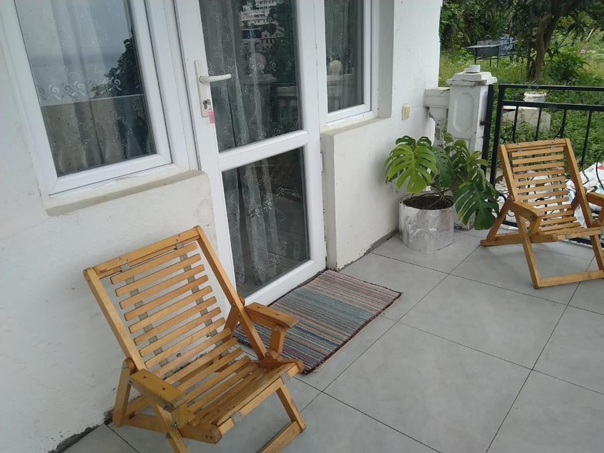 Geno Guest House Квариати Екстериор снимка